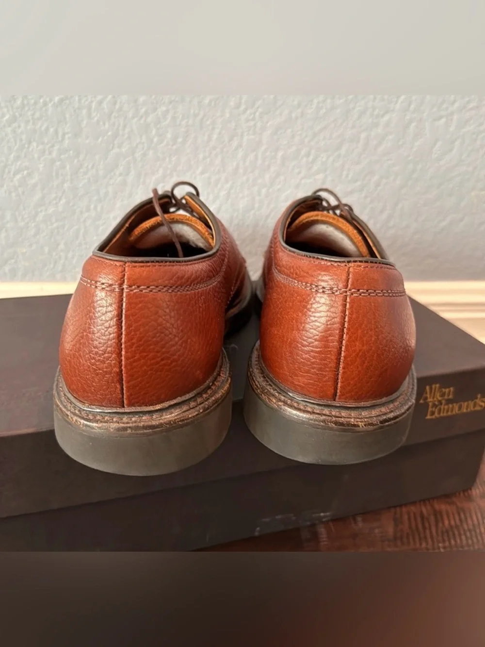 Allen Edmonds Becker Cap Toe Oxford Men's Size 9B Brown Pebbled Leather Lace Up